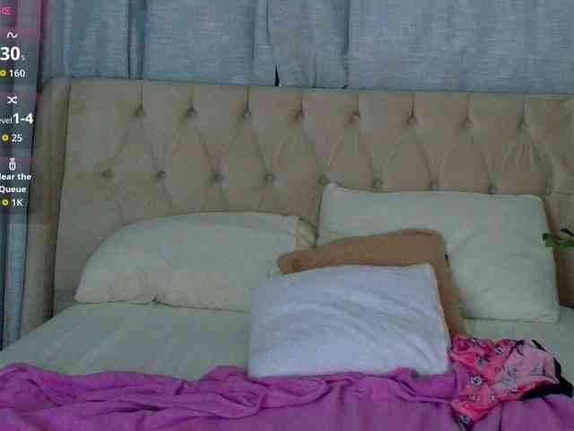 AmeliaEmmy webcam