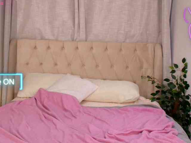 AmeliaEmmy webcam
