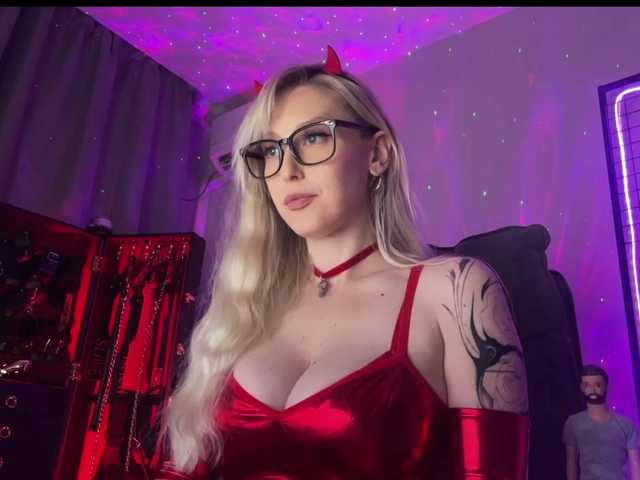 Miss-Liya live cam on BongaCams