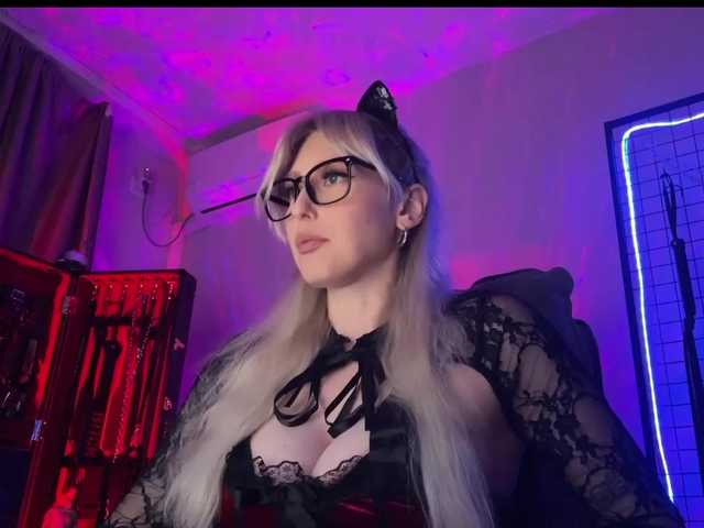 Miss-Liya live cam on BongaCams