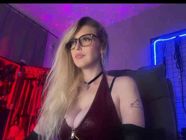 Miss-Liya Sex Cam Show