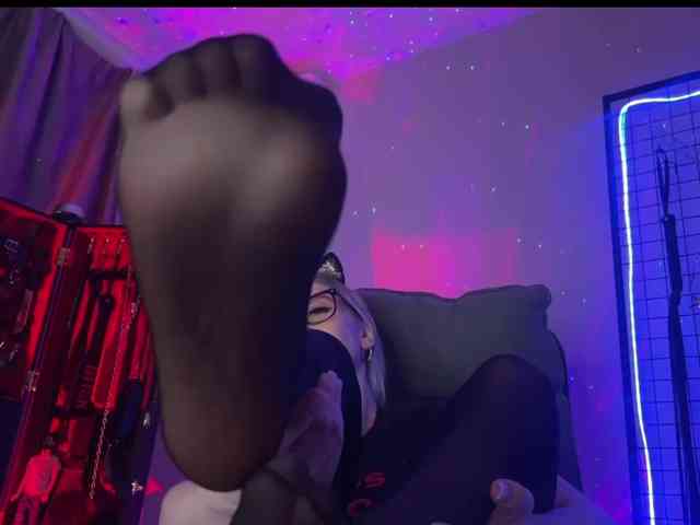 Miss-Liya webcam
