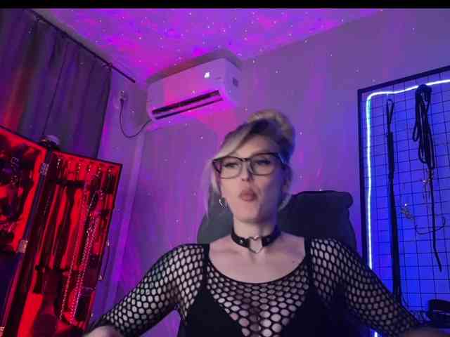 Miss-Liya Sex Cam Show