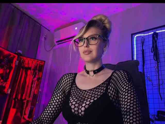 Miss-Liya Sex Cam Show