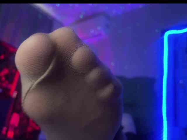Miss-Liya webcam