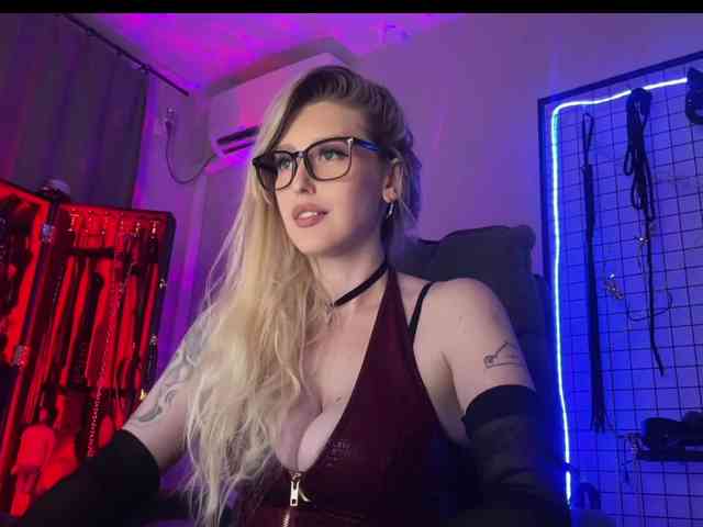 Miss-Liya Sex Cam Show