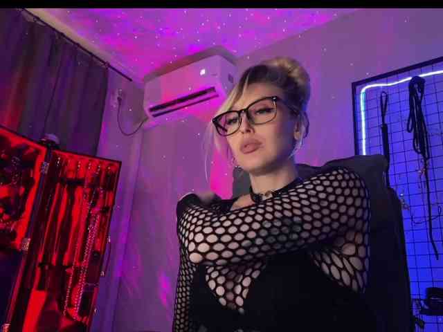 Miss-Liya Sex Cam Show