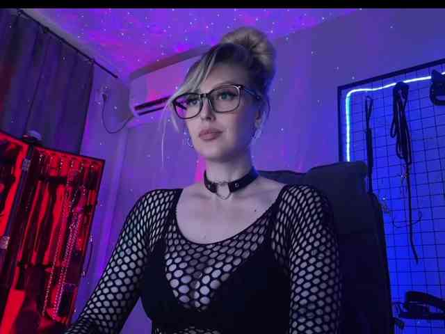 Miss-Liya Sex Cam Show