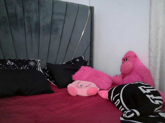 QueenB2