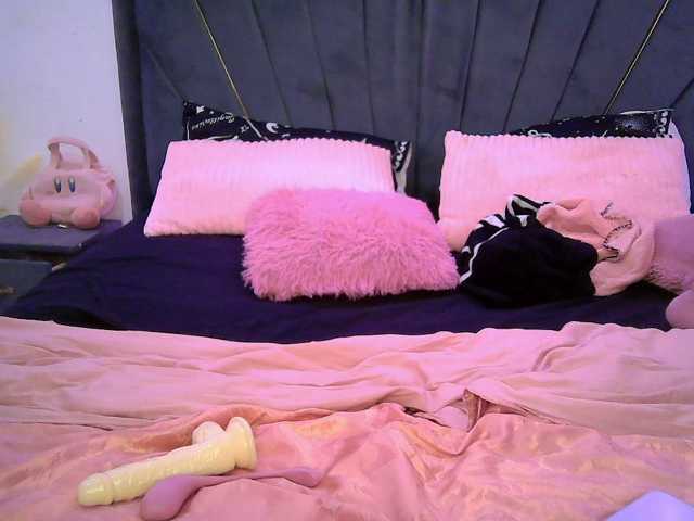 QueenB2