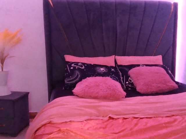 QueenB2