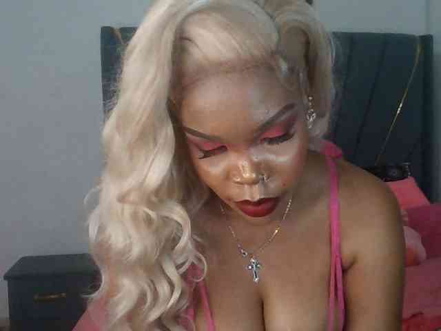 QueenB2 webcam