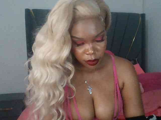 QueenB2 webcam
