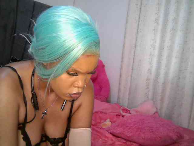 QueenB2 webcam