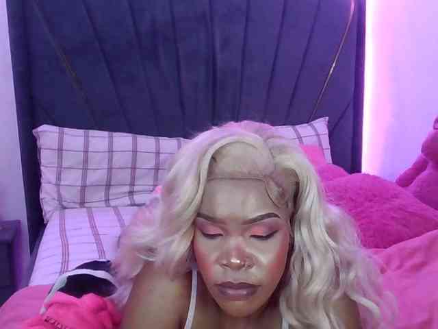 QueenB2 webcam