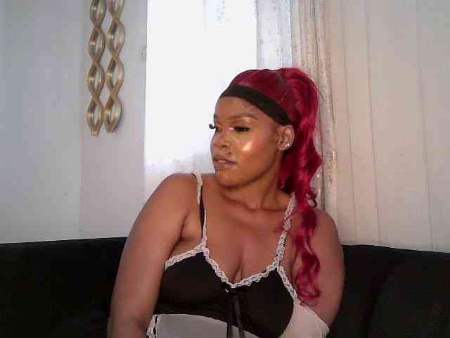 QueenB2