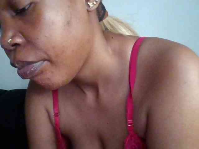 QueenB2 webcam