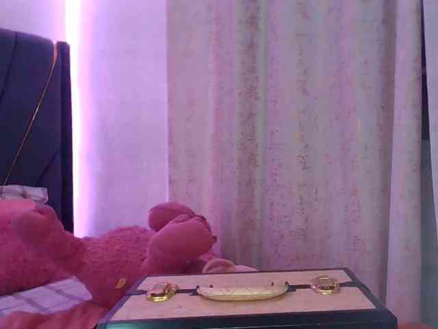 QueenB2 webcam