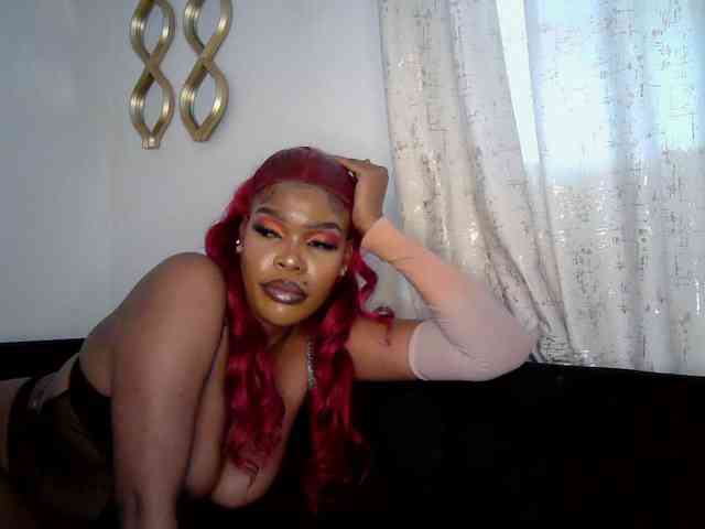 QueenB2