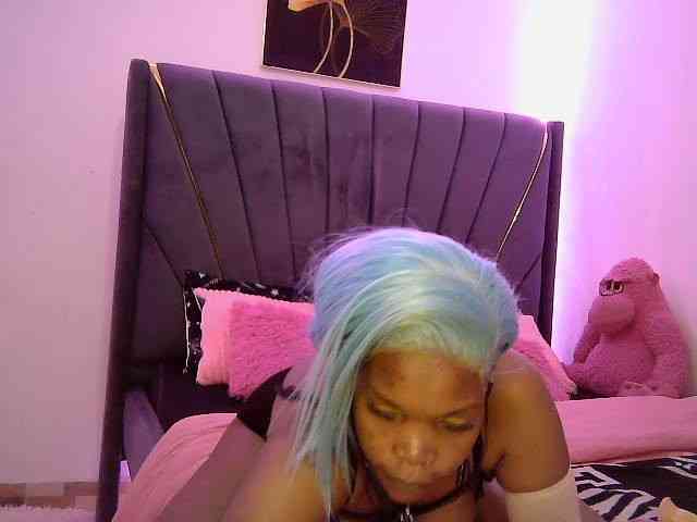QueenB2 webcam