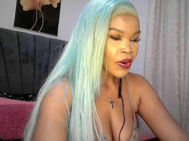 QueenB2 webcam