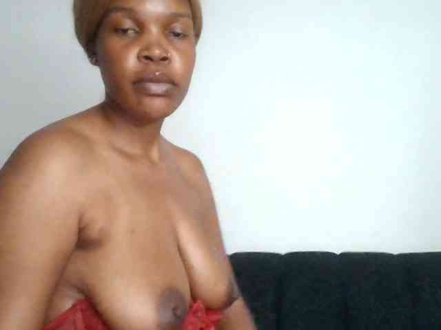 QueenB2 webcam