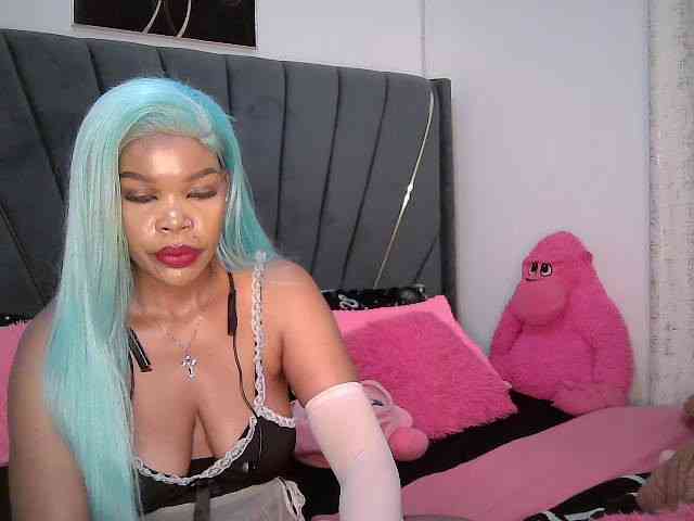 QueenB2 webcam