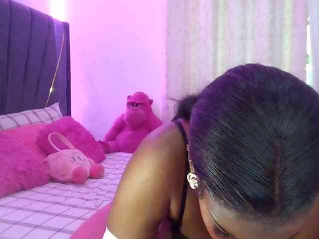 QueenB2 webcam