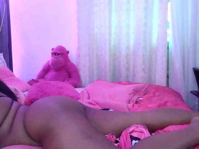 QueenB2 webcam