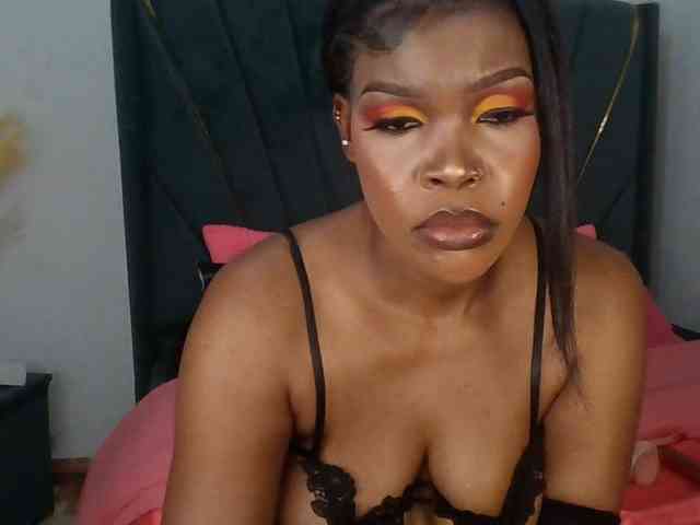 QueenB2 webcam