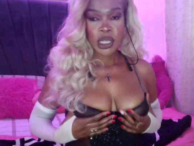 QueenB2 webcam