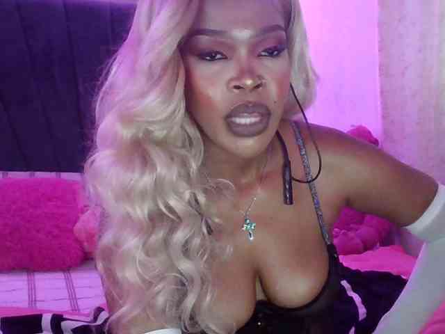 QueenB2 webcam