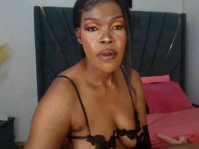 QueenB2 webcam