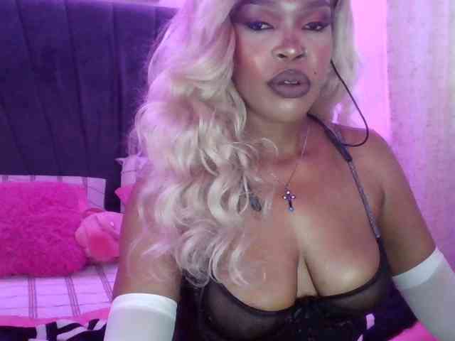 QueenB2 webcam
