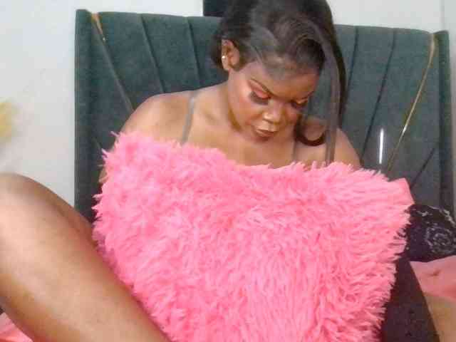 QueenB2 webcam