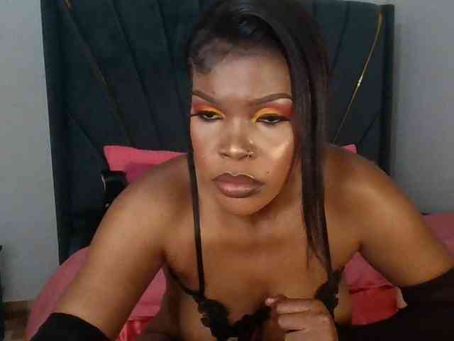 QueenB2 webcam