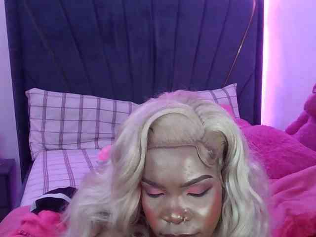 QueenB2 webcam