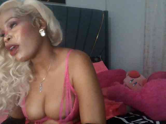 QueenB2 webcam