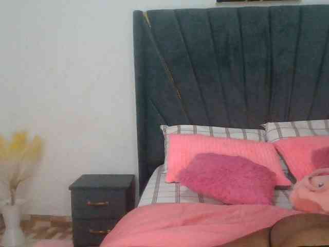 QueenB2 webcam