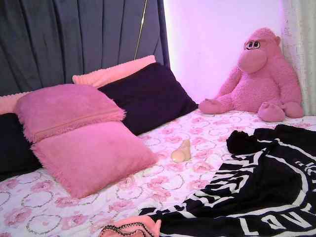 QueenB2 webcam