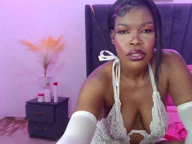 QueenB2 webcam