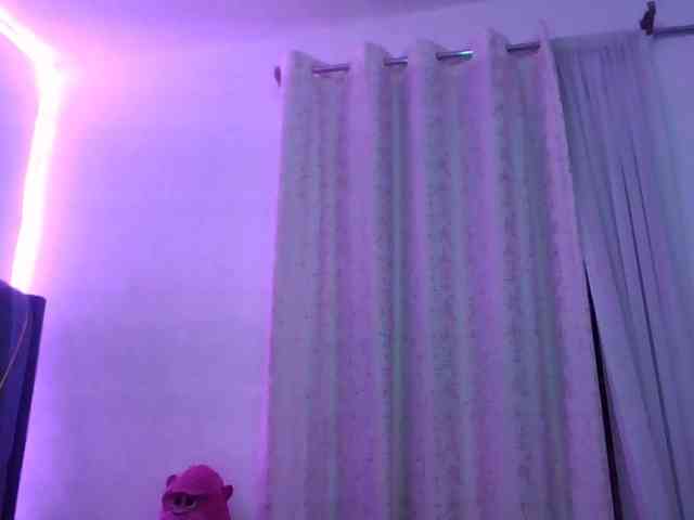 QueenB2 webcam