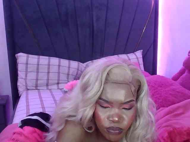 QueenB2 webcam