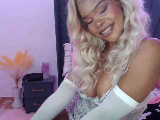 QueenB2 webcam