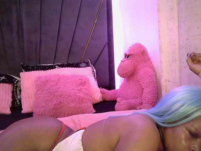 QueenB2 webcam