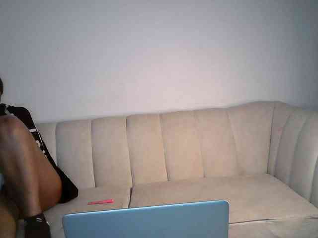 QueenB2 webcam