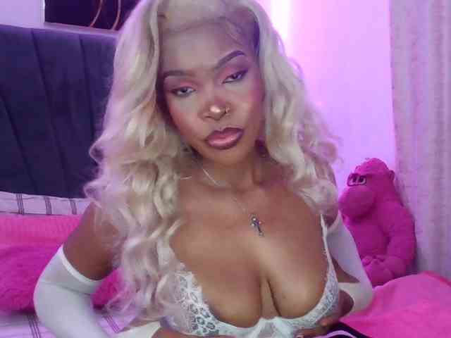 QueenB2 webcam