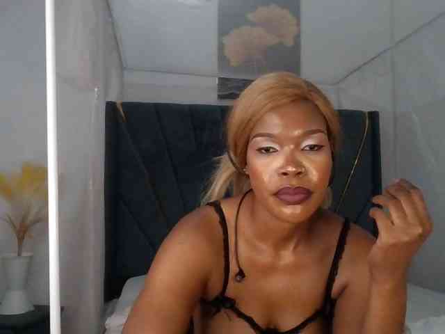 QueenB2 webcam