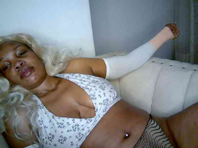 QueenB2 webcam