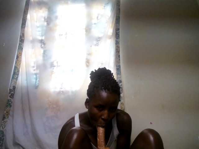 sexxy-girl live cam on BongaCams